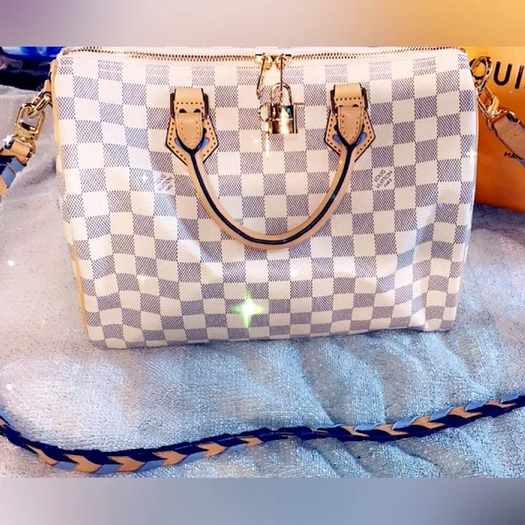 Louise Vuitton Damier Azur Purse, Brand New, “A MUST SEE.” - Picture 2 of 12